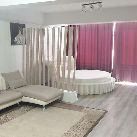 Domeview Apartment - Vitan Mall Bukurešť Exteriér fotografie