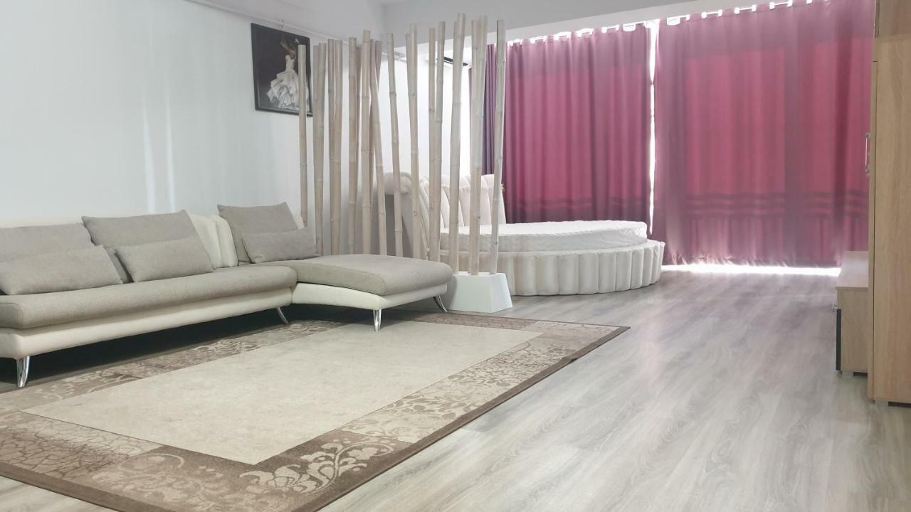 Domeview Apartment - Vitan Mall Bukurešť Exteriér fotografie